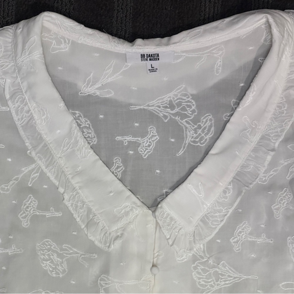 BB DAKOTA Steve Madden White Women's Nobodys Baby Top Size Large - Picture 4 of 10